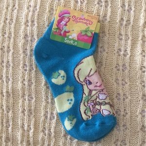 America Greetings Strawberry 🍓 Shortcake socks.